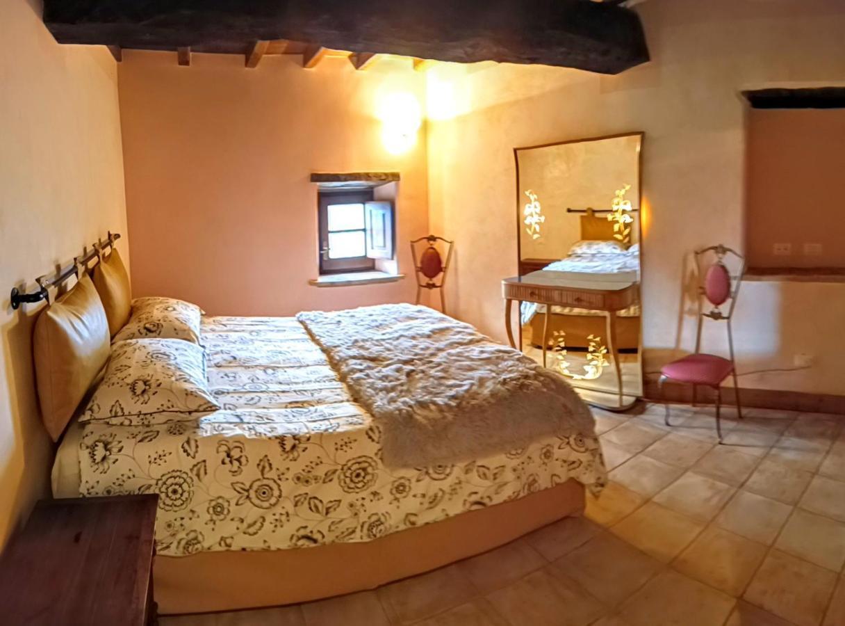 Villa Domus Claudia à Castiglione In Teverina Extérieur photo